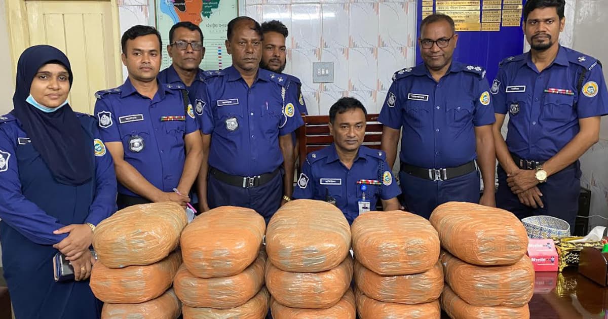 মঠবাড়িয়ায় তালাবদ্ধ ঘর থেকে ৩০ কেজি গাঁজা উদ্ধার