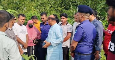 শরীয়তপুরে কবরস্থানে ককটেল বিস্ফোরণ