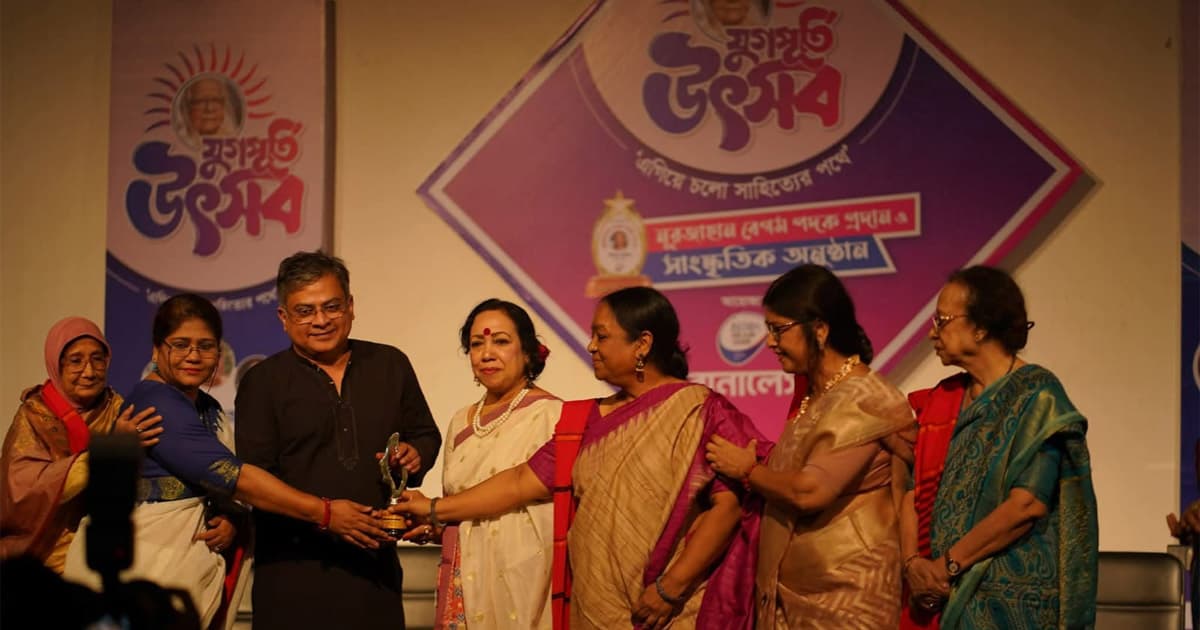 ‘ধ্রুপদী সাহিত্য’ পুরস্কার পেলেন কেতন শেখ