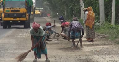 কুষ্টিয়া-ঝিনাইদহ মহাসড়কে সংস্কার কাজে গতি, স্বস্তি