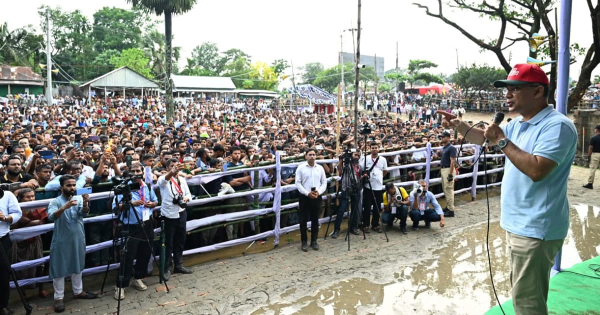 দেশে অরাজকতা সৃষ্টির পাঁয়তারা চলছে, সতর্ক থাকুন: প্রধানমন্ত্রী