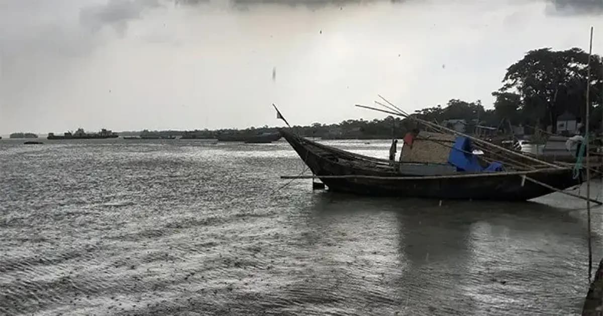 উপকূলীয় তিন জেলায় বজ্রবৃষ্টির আভাস