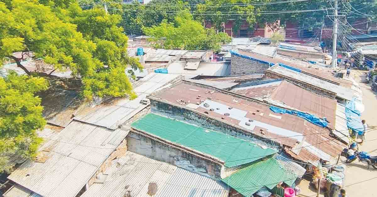জোড়ালো হচ্ছে বস্তি উচ্ছেদ দাবি