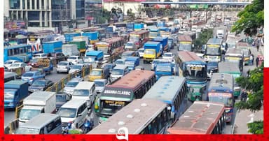 উত্তরায় সড়ক ছাড়লেন পোশাক শ্রমিকরা, যান চলাচল স্বাভাবিক