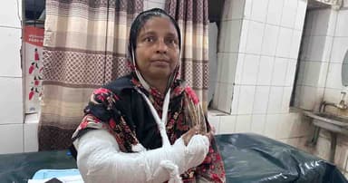 বাউফলে গালাগালির জেরে নারীদের সংঘর্ষ, আহত ৩