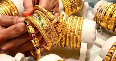 চার দফা কমার পর আবার বাড়ল সোনার দাম