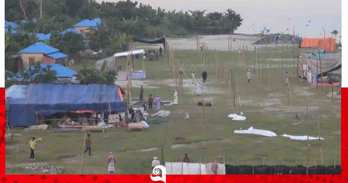 পিরোজপুরে মাঝনদীতে আটকে পড়া ৬০ মুসল্লি উদ্ধার
