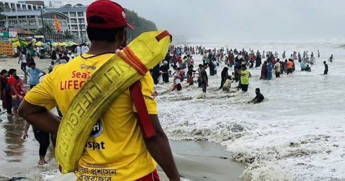 হিমছড়িতে সাগরে ডুবে ৩ পর্যটকের মৃত্যু, নিখোঁজ ২