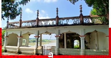 সুরমার গ্রাসে ৫০০ বছরের ঐতিহ্যবাহী মসজিদ