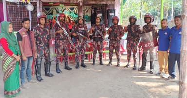 কুষ্টিয়া-মেহেরপুর সীমান্তে পূজার নিরাপত্তায় বিজিবি মোতায়েন