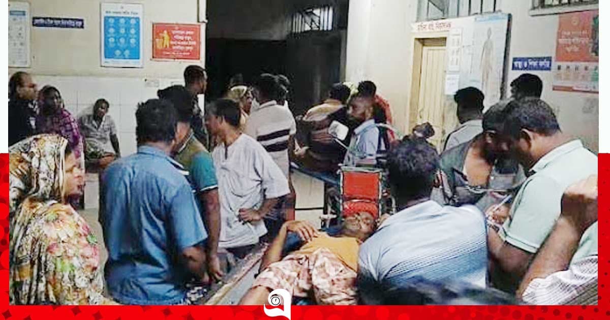 গরু বিক্রি করে ফেরার পথে ভটভটি উল্টে বাবা-ছেলেসহ নিহত ৩