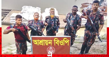 কুষ্টিয়ায় পাচারের পথে সার জব্দ