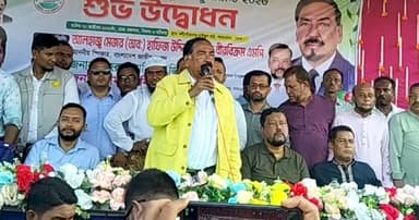 লালমোহনে ফুটবল টুর্নামেন্টের উদ্বোধন