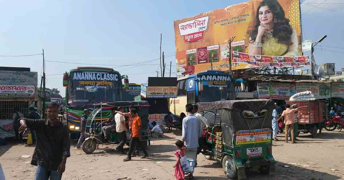 কিশোরগঞ্জ-মহাখালী রুটে অনির্দিষ্টকালের বাস ধর্মঘট