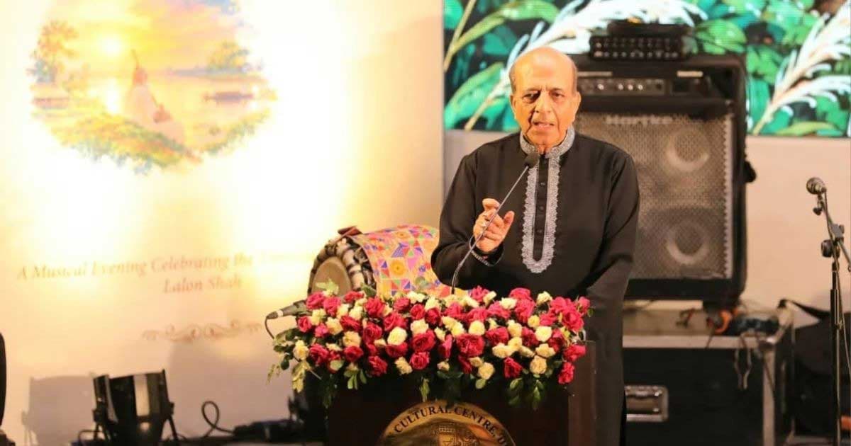 বিভক্ত বিশ্বে লালন এক আশার বাতিঘর: দীনেশ ত্রিবেদী
