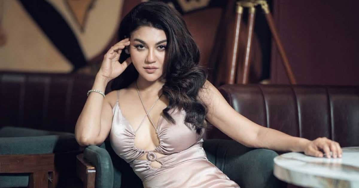 প্রেমে পড়া বারণ: জয়া আহসান