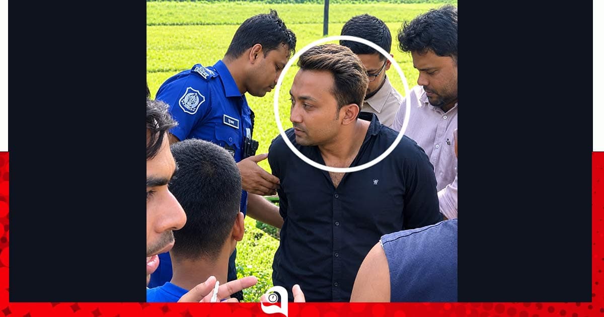 ছেলের ছুরিকাঘাতে মায়ের মৃত্যু, বাবা আহত