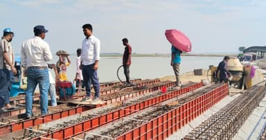 কান্দাপাড়ায় উড়াল সড়কের পাইলিং শুরু