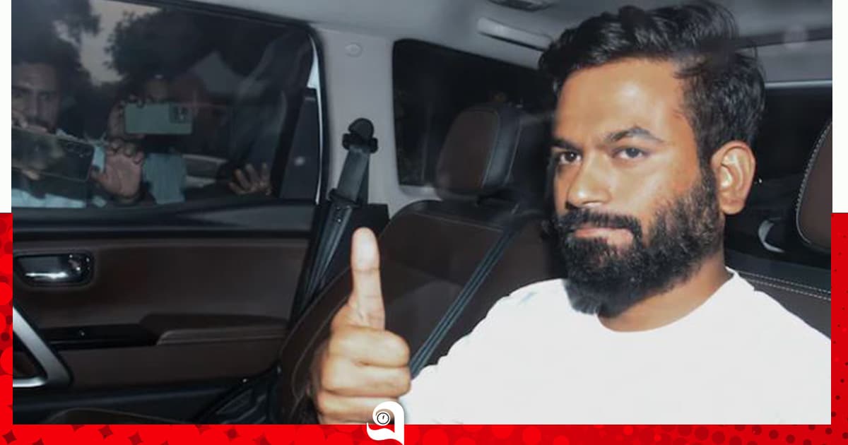 দিল্লিতে বিক্ষোভ, শর্তসাপেক্ষে মুক্ত অভিজিৎ