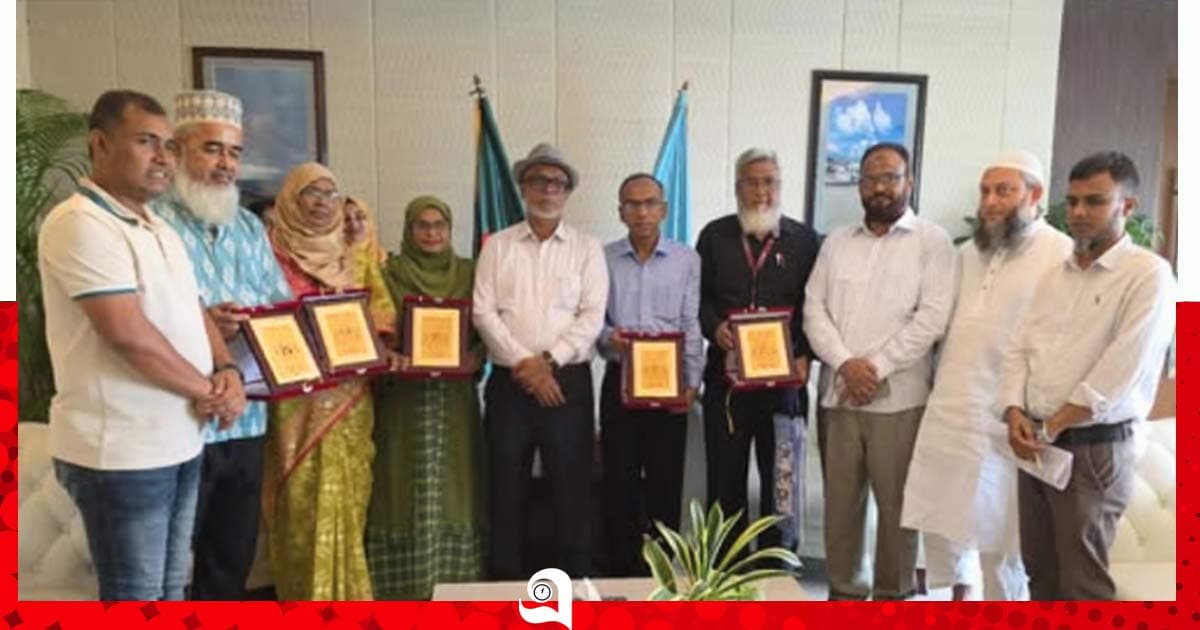 ‘আধুনিক বাংলাদেশ গড়তে শিক্ষকদের ভূমিকা রাখতে হবে’