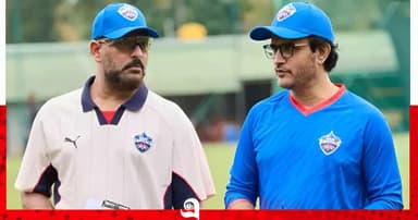 যুবরাজকে যে প্রশ্ন করেছিলেন সৌরভ