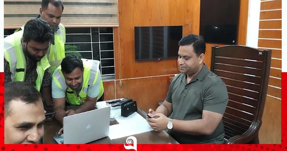 জার্মান পর্যটকের ল্যাপটপ উদ্ধার