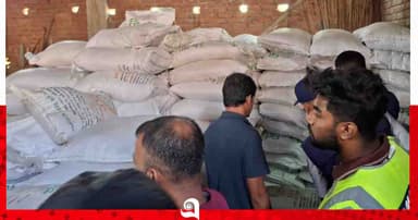 জীবননগরে ৩'শ বস্তা ভর্তুকির সার জব্দ, ব্যবসায়ী আটক
