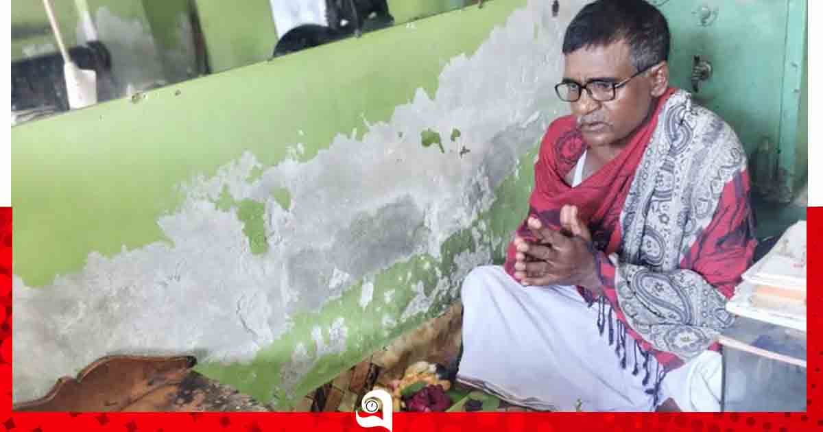 লালপুরে নানা আয়োজনে বিশ্বকর্মা পূজা