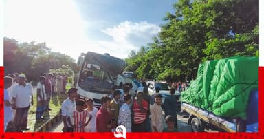 এক্সপ্রেসওয়েতে দুই বাসের সংঘর্ষে নিহত ৩