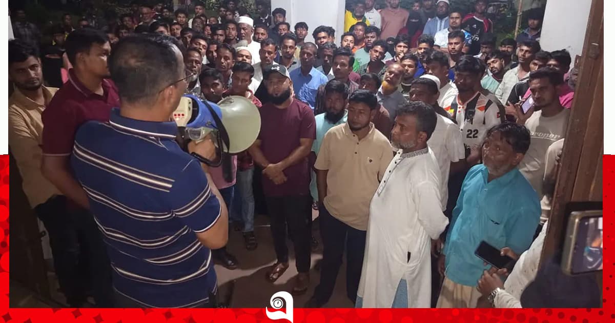 কিশোর গ্যাংবিরোধী অভিযানে আটক ৪৪৫