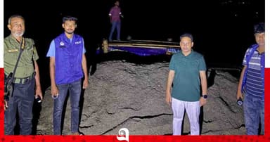 জাফলংয়ে ১০ নৌকা ধ্বংস, ৩ হাজার ঘনফুট বালু জব্দ