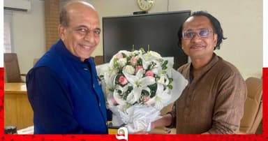 প্রধানমন্ত্রীর তথ্য উপদেষ্টার সঙ্গে ভারতীয় হাইকমিশনারের বৈঠক