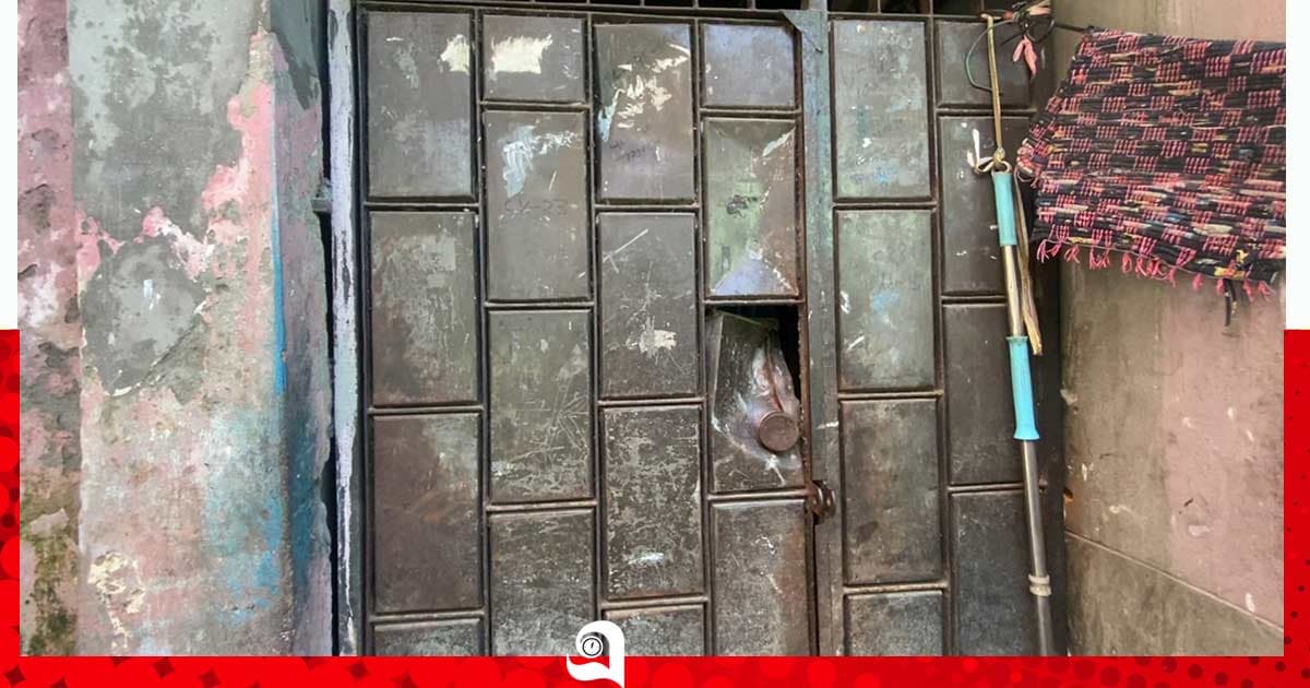 সাংবাদিকের বাড়িতে হামলার অভিযোগ, আটক ১