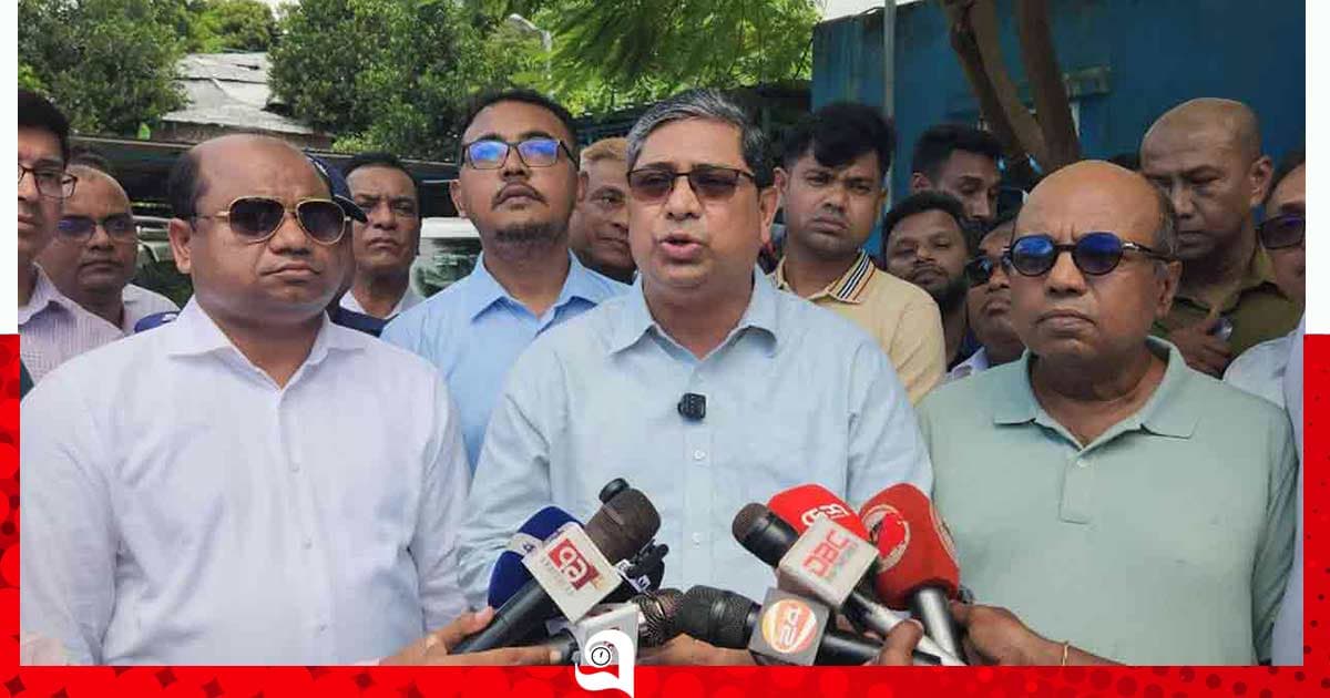 উখিয়ায় রোহিঙ্গা ক্যাম্পে প্লাস্টিক বর্জ্য থেকে বিদ্যুৎ