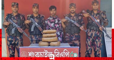 সীমান্তে অবৈধ পণ্য জব্দ