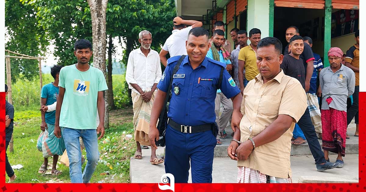 বাগাতিপাড়ায় ভ্যান চুরির সময় আটক ১