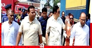 বেনাপোল স্থলবন্দর আকস্মিক পরিদর্শনে নৌপরিবহন প্রতিমন্ত্রী