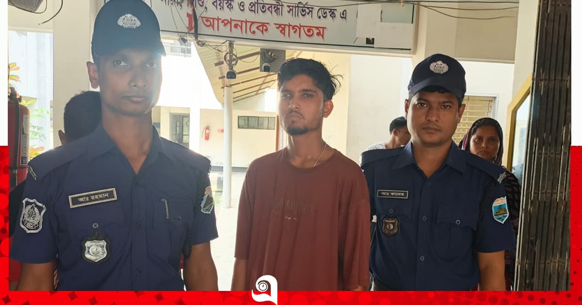 মাদকবিরোধী অভিযানে মা-ছেলে আটক