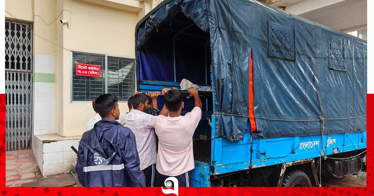 বরগুনায় দায়িত্ব পালনকালে পুলিশ সদস্যের মৃত্যু
